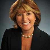 Julie Pflueger's photo