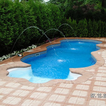 Freeform Vinyl Liner Pools