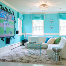 Ava Room
