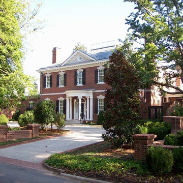 Traditional Garden Home