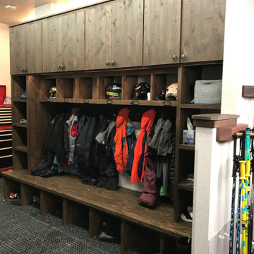 Family Ski Garage