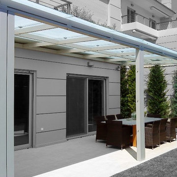 Aluminum pergola