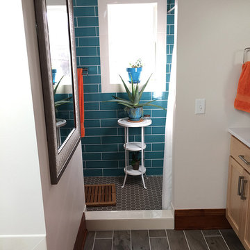 Bright Turquoise Bathroom