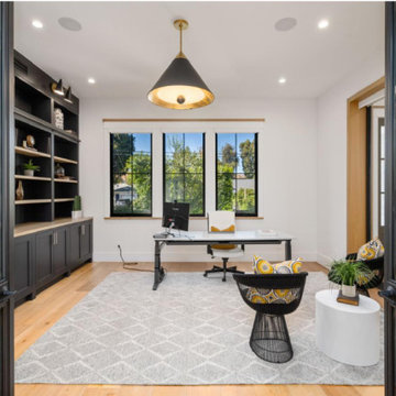 From Floor Plans to Focus: What is WFH, and How a Small Office Setup Elevates Yo