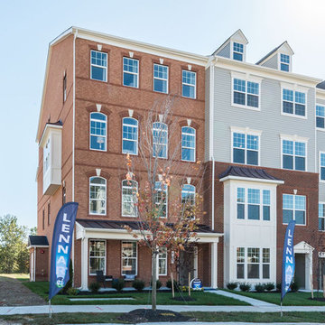 Large Volume Multifamily/Condo $400,000-$499,999 Company: Lennar Model: Everest