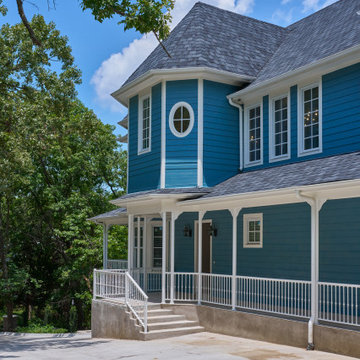 Victorian Lakehouse