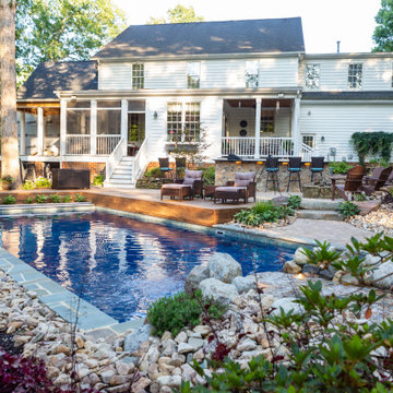 R28 Model Fiberglass pool