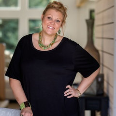 Hailey @ Decorating Den Bromberek Team