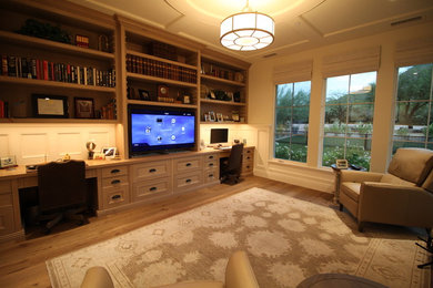 Inspiration for a craftsman home office remodel in Phoenix
