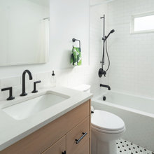 Colleen’s Bathroom