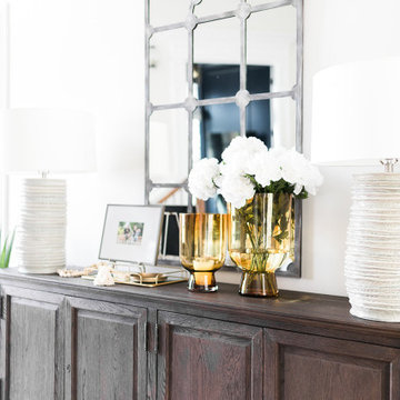 Welcoming Modern- Home