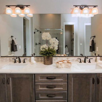 Powder Rooms & Bathrooms