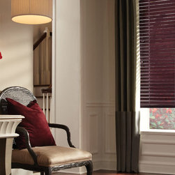 Hunter Douglas Parkland Classics&trade; Wood Blinds - Window Blinds
