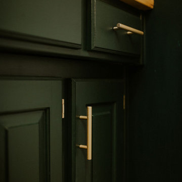 Powder room