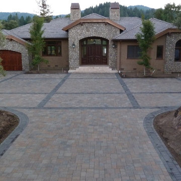 Wine Country Basalite Artisan Slate Paver Driveway