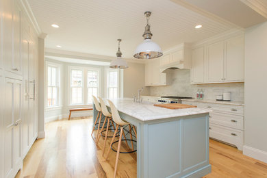 Example of a cottage kitchen design in Boston