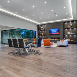 910 LEOVISTA - Products