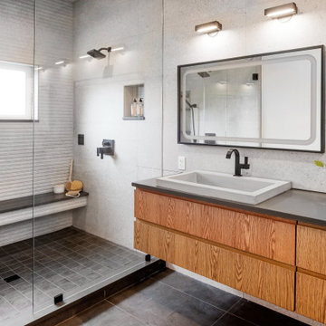 Mid century master bathroom