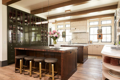 Kitchen - transitional kitchen idea in Salt Lake City