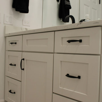 Classic Black and White Bathroom