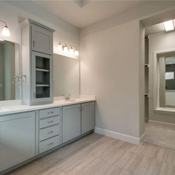 Burbank, CA: Bathroom Remodeling Service