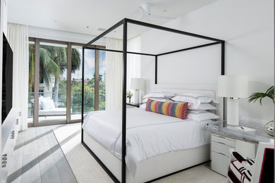 マイアミにあるコンテンポラリースタイルのおしゃれな寝室