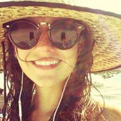 Ariana Frank's photo