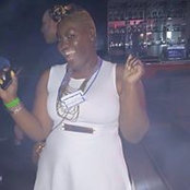 Foto de Tonya Settles
