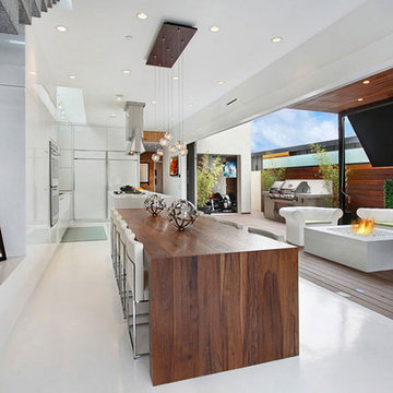 Seaside Living: Corona del Mar, California