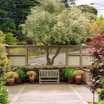 New japonesque craftsman privacy screen