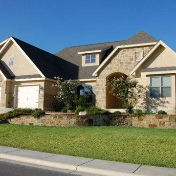 Meyer Brant Exterior Pics