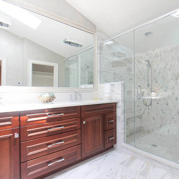Calacatta Gold Bathroom