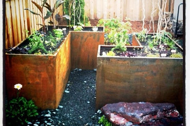 Photo of a contemporary landscaping in Other.