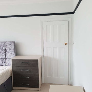 Bathroom painting work to the walls, ceiling and wood work in Putney SW15