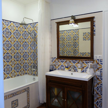 Ванная комната в португальском стиле
