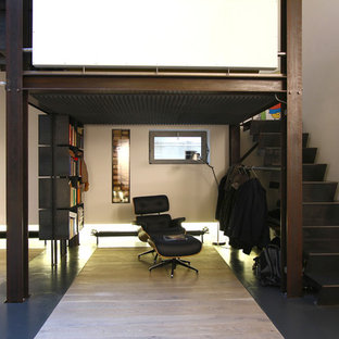 Esempio di un piccolo soggiorno industriale