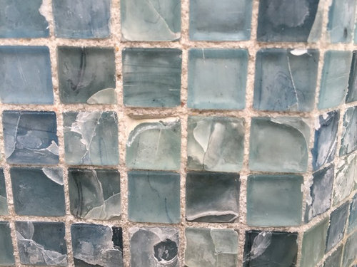 Glass Mosaic Water Line Pool Tile, How To Clean Glass Tile After Grouting