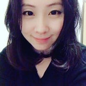 鄭婉玉さんの写真