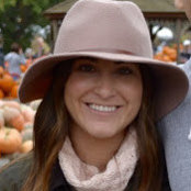 Elizabeth Valenta's photo