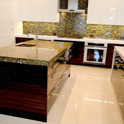 SNOW WHITE POLISHED MARBLE - Products