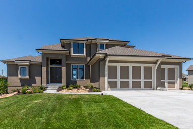 Inspiration for a transitional exterior home remodel in Kansas City
