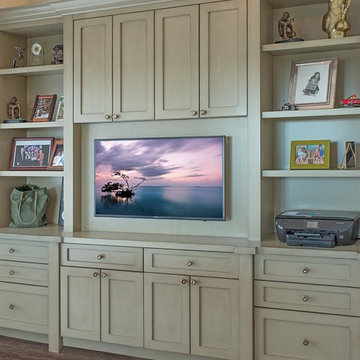 Exquisite Study Built-In