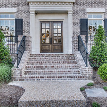 Exterior shutters