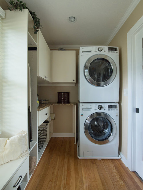 Best Craftsman Laundry Room Design Ideas & Remodel Pictures | Houzz