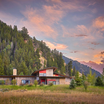 Snake River Canyon Residence