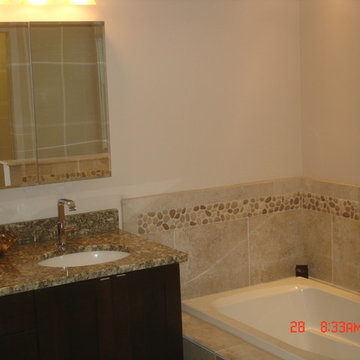 MASTER BATH SUITE #2