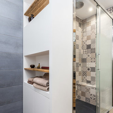 séparation douche et toilettes