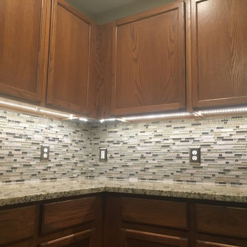 Kitchen Backsplash - Linear Mosaic and Glass with Santa Cecilia Granite Counter