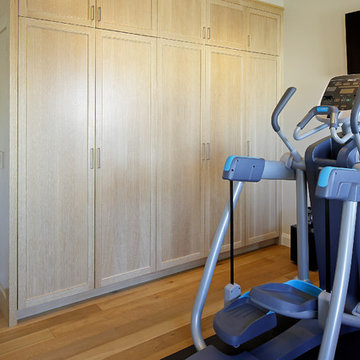 Pacific Heights Apartment