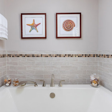 Master Bathroom with free-standing tub - Moorestown